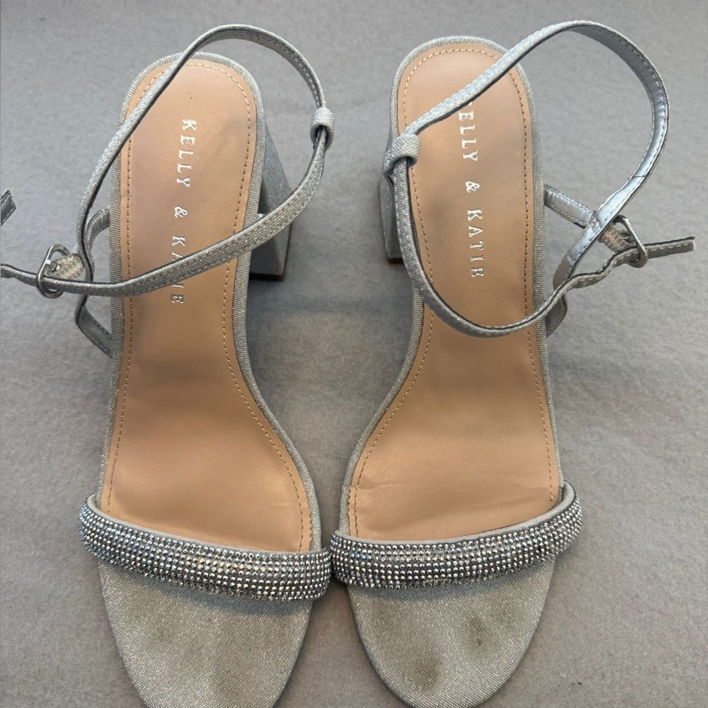 Kelly & Katie | Silver Rhinestone Block Heel Sandals | Women’s 8.5